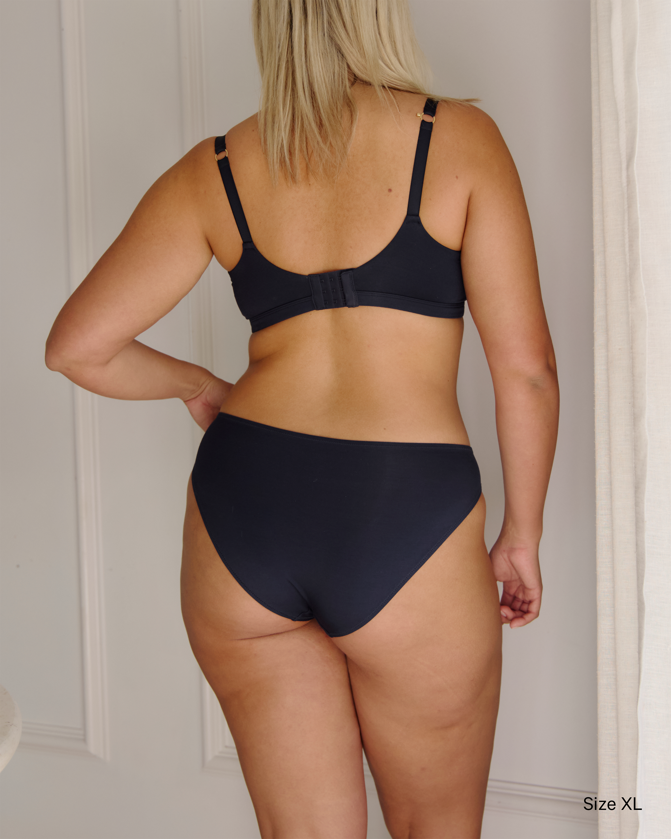 High Leg Brief - True Navy